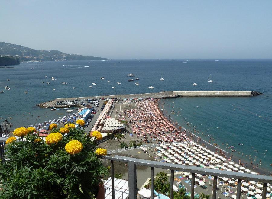 Capitano Nino Guest House Meta Εξωτερικό φωτογραφία